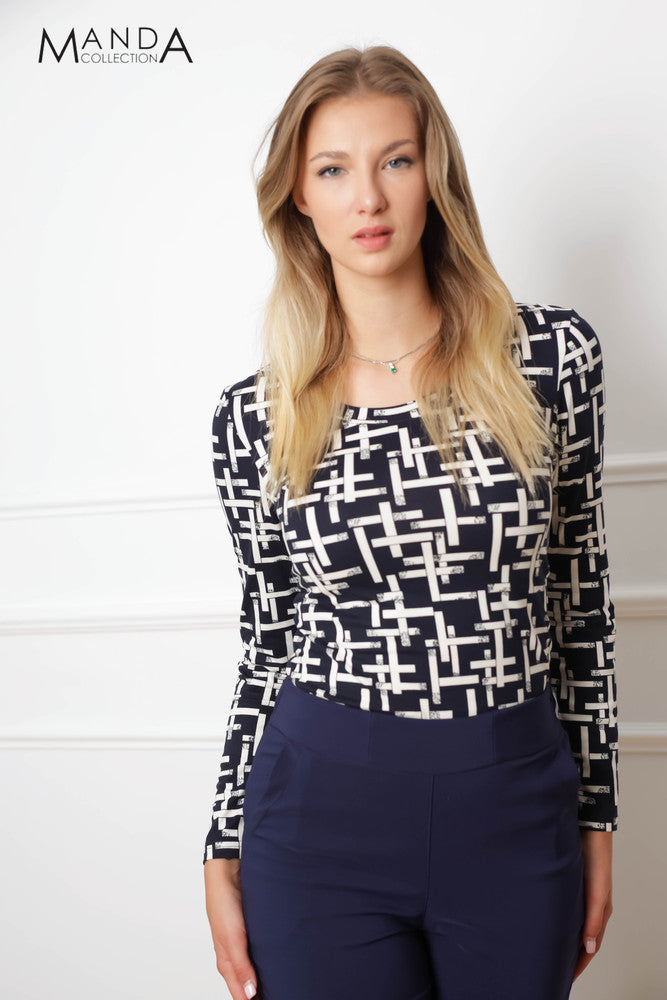 AWCTA Women’s Patterned Slim Fit Top